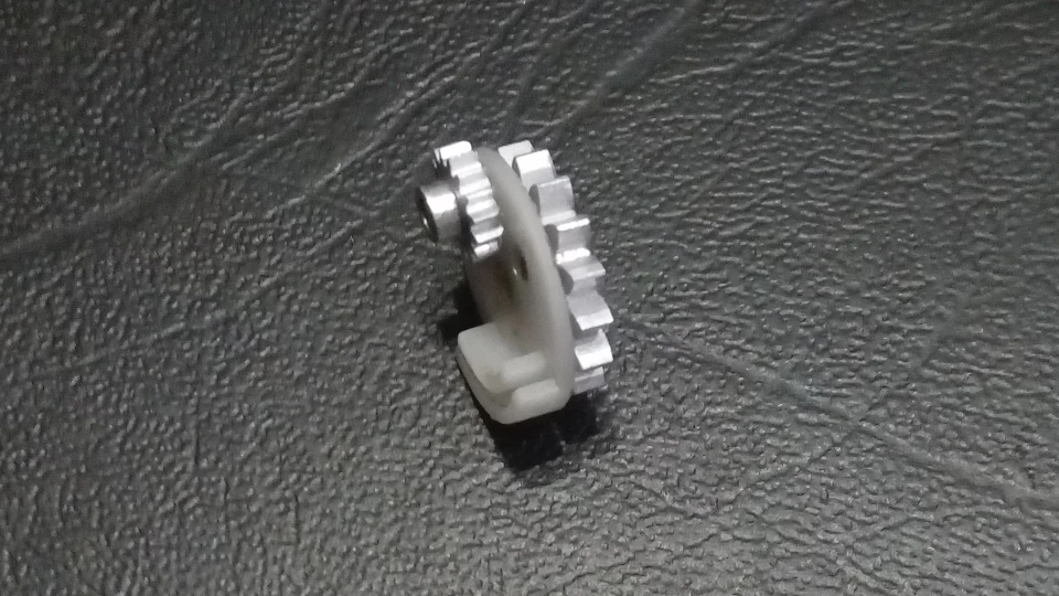2042 4