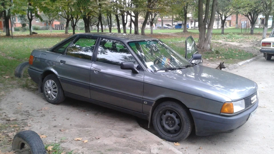 Audi 80 2