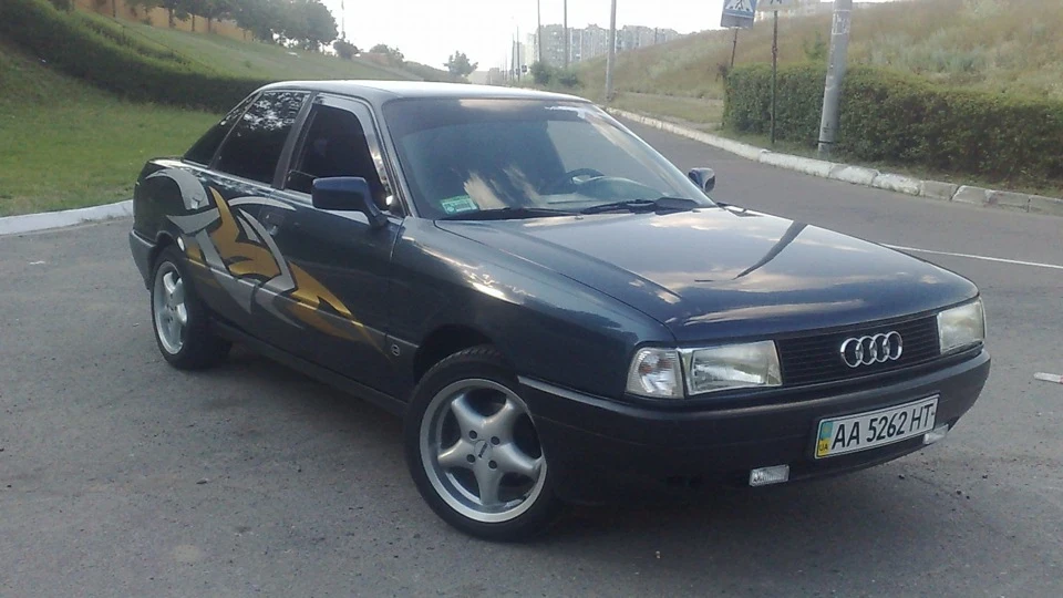 Audi 80 4