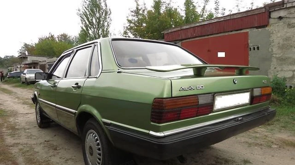 Audi 80 2