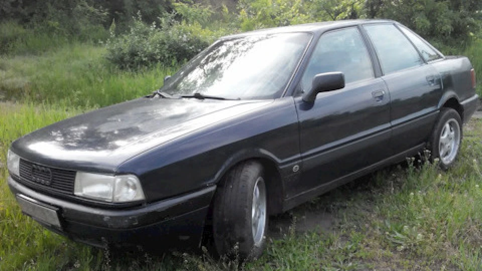 Audi 80