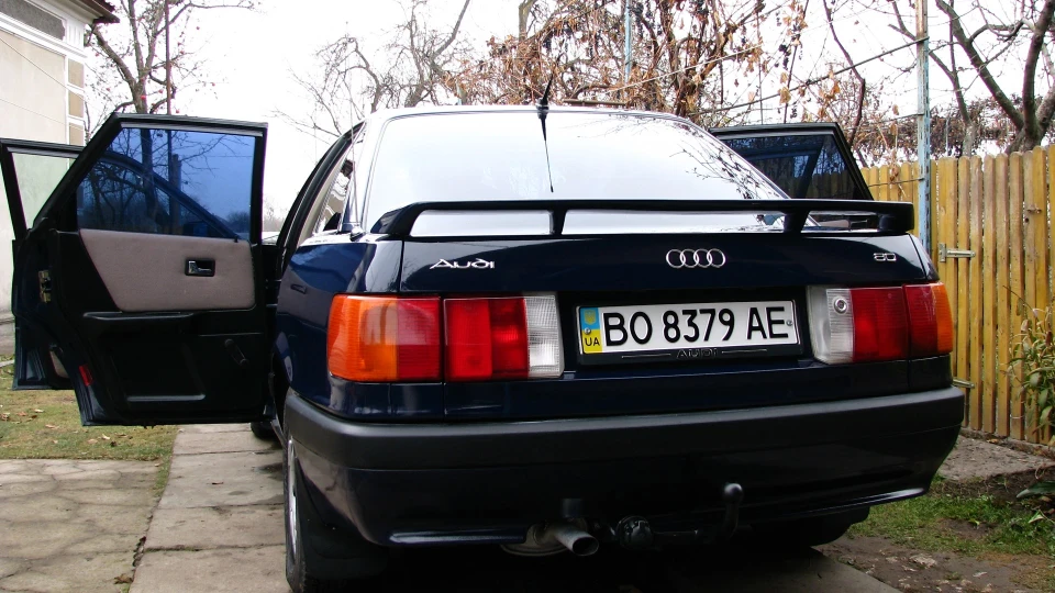 Audi 80 2
