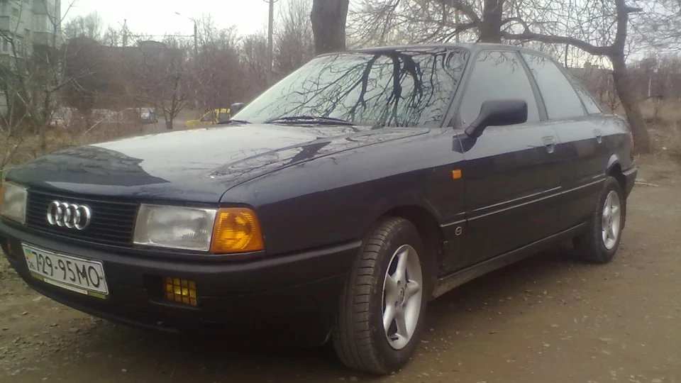 Audi 80