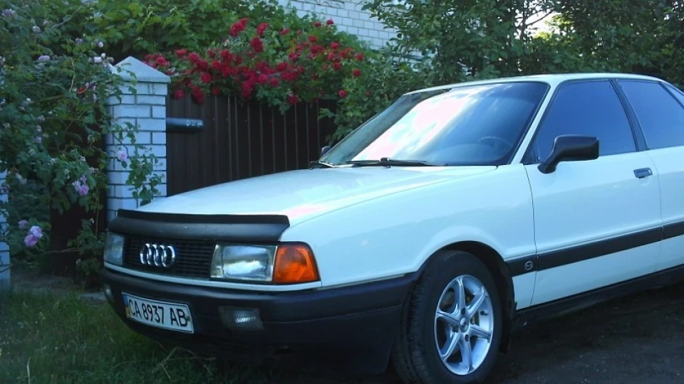 Audi 80 2