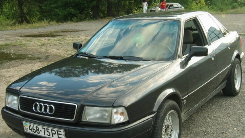 Audi 80