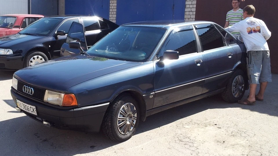 Audi 80 2