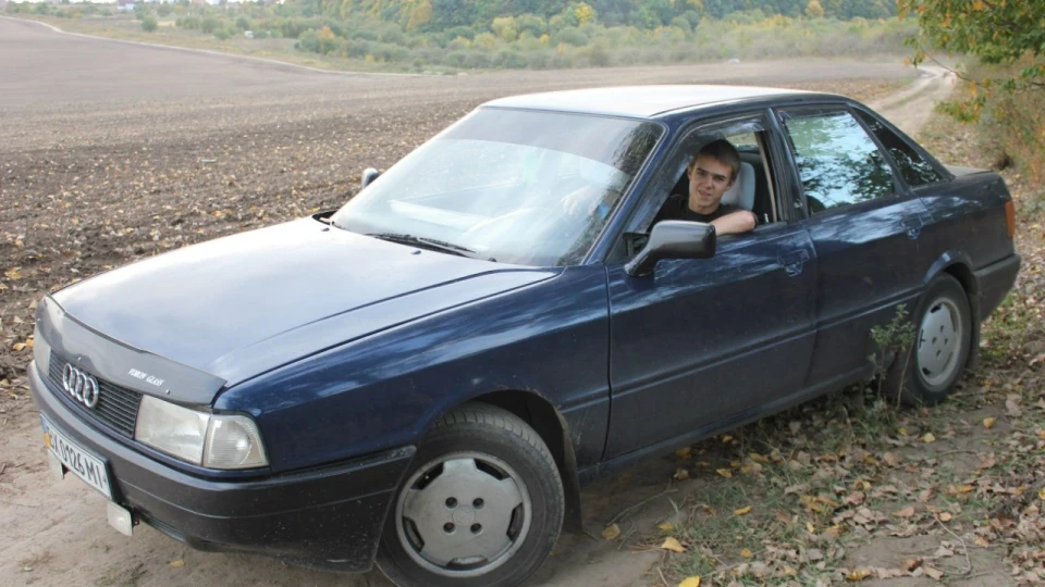 Audi 80