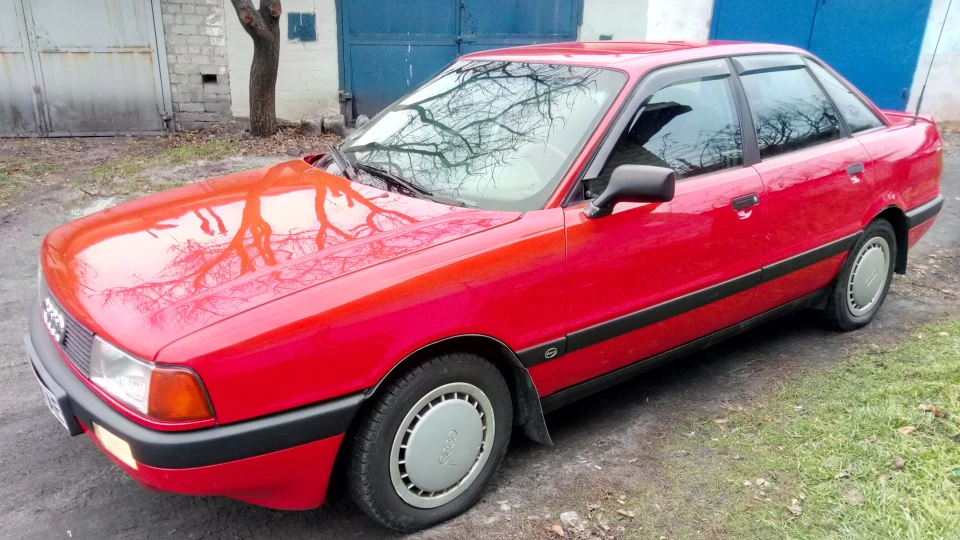 Audi 80