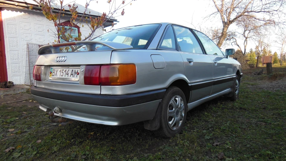 Audi 80 4
