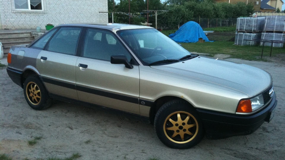 Audi 80 2
