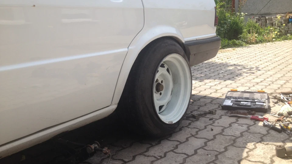 Audi 80 1.6 Diesel 5