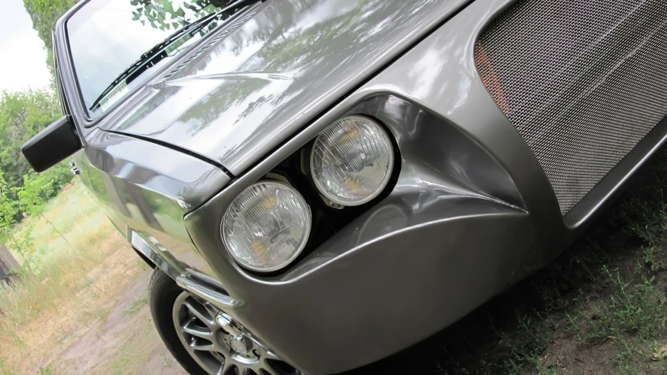 Audi 80 1,8 DS Iron chuck) 5