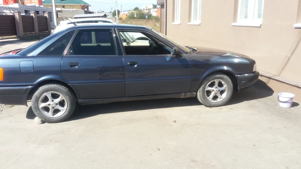 Audi 80 1.8 Е к-джетронік