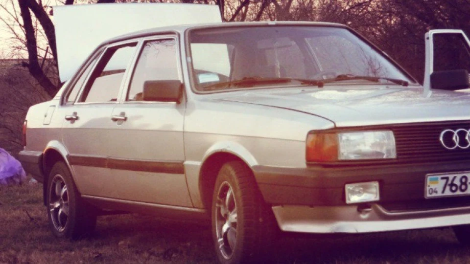 Audi 80 1.8 карб 3