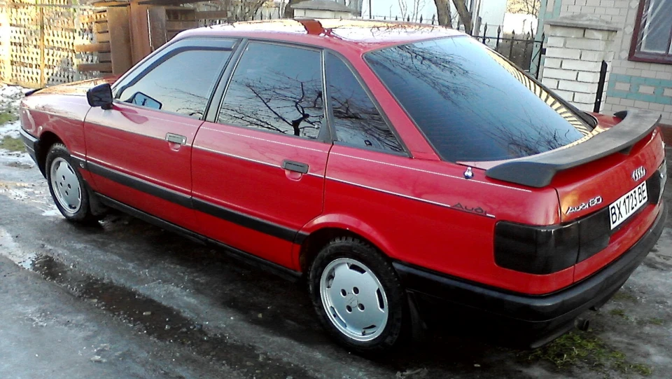 Audi 80 1.8 карбюратор/ГАЗ 2