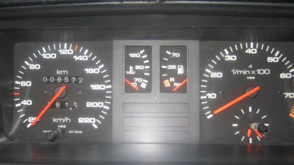 Audi 80 1.8, відмінний вибір 4