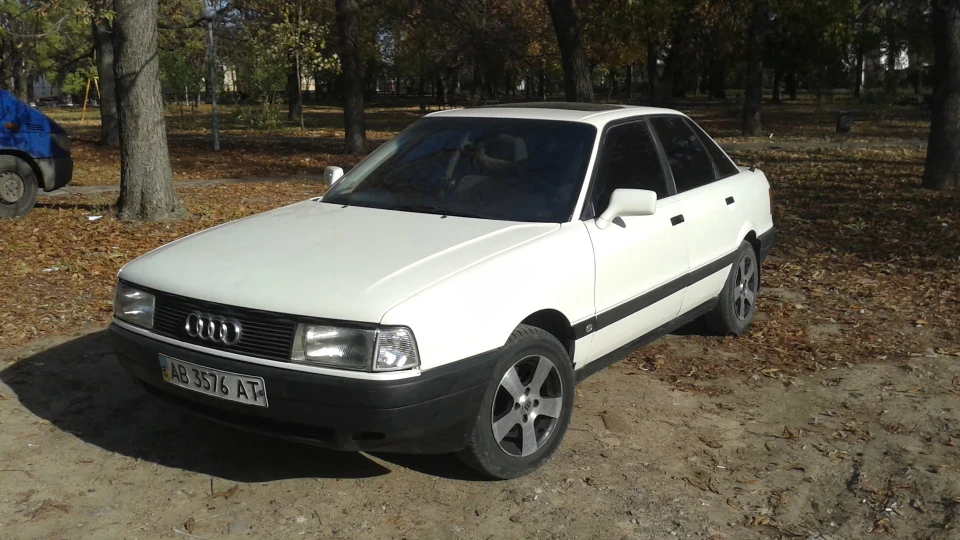 Audi 80 1.8 ru, ks 2 3