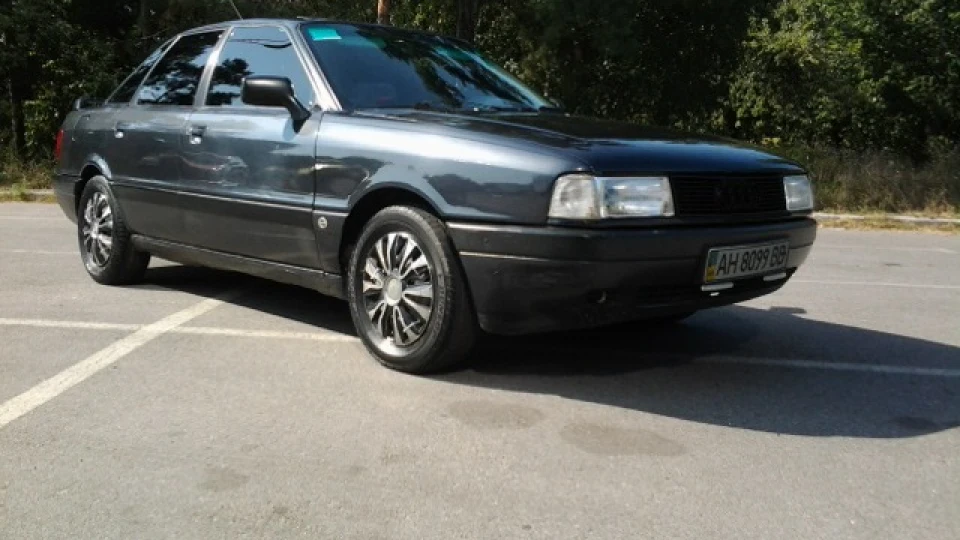 Audi 80 1.8 S 4