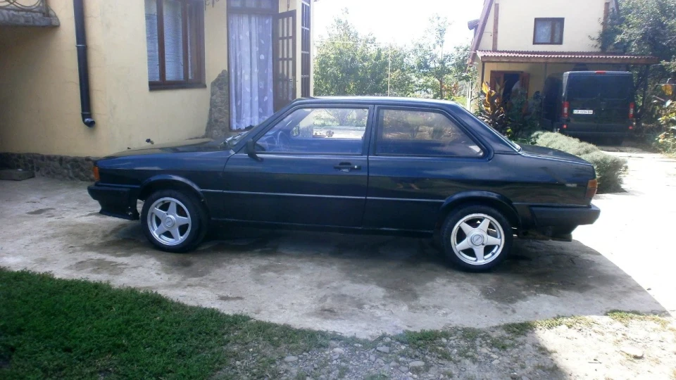 Audi 80 2 door black 2