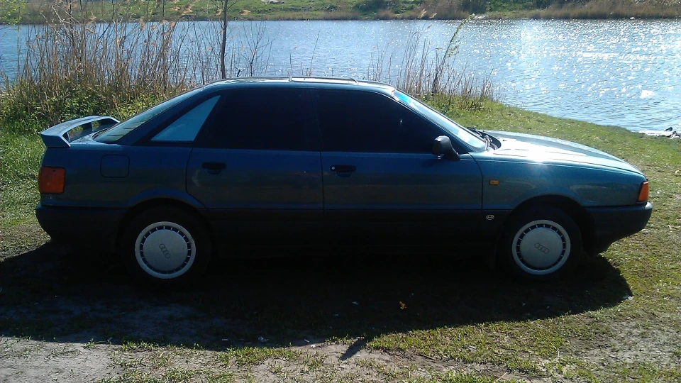 Audi 80 2.0 6А ШКВАЛ