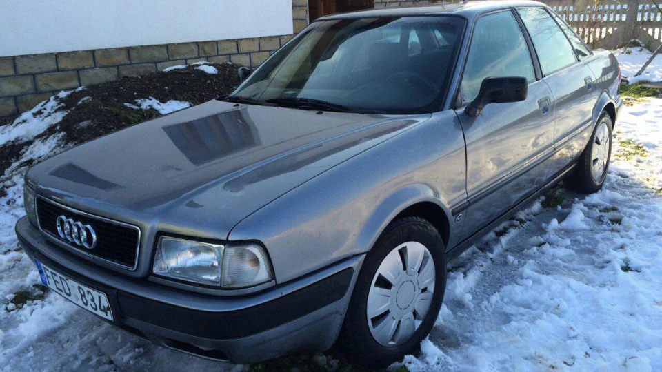Audi 80 2.0 монік