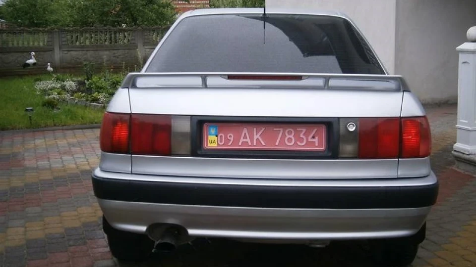 Audi 80 2.0 сіра ластівка! 2