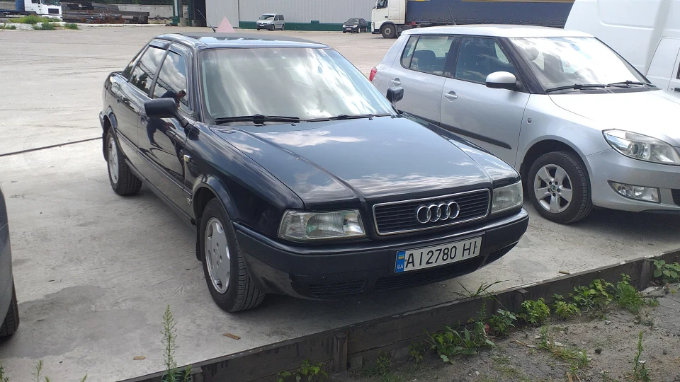 Audi 80 2.6 це гордо 2