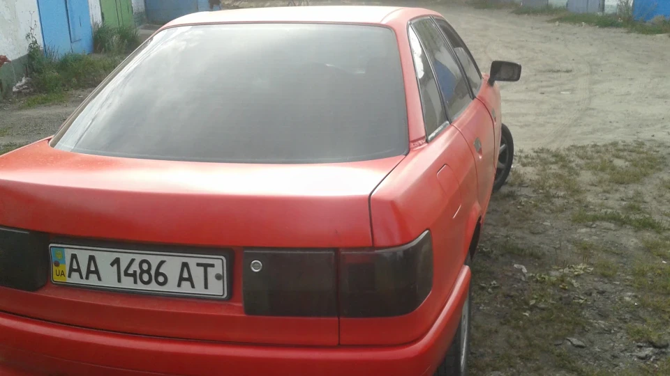 Audi 80 Audi RED MATT 5