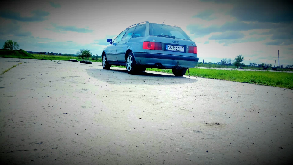 Audi 80 Avant 1,9 TDI 4