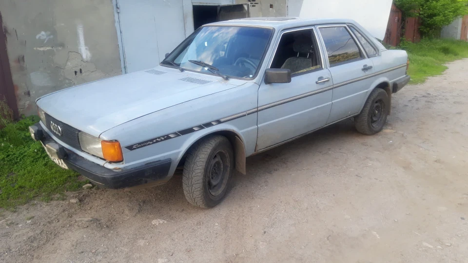 Audi 80 B2 маленька Аудюшка