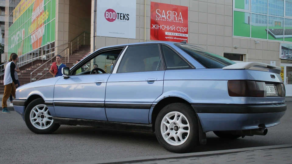 Audi 80 B3 ॐ▒Bass drops-s-s▒ॐ 3