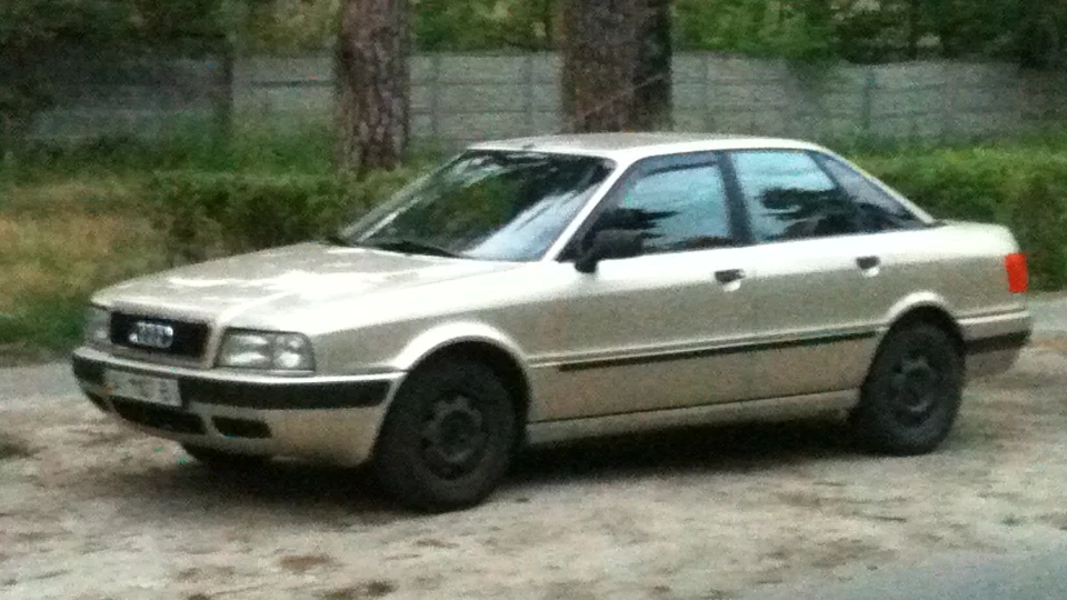 Audi 80 Б34 Сонячна 2