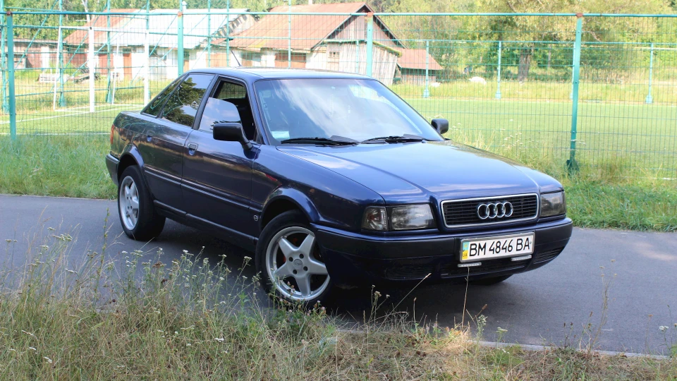 Audi 80 B4