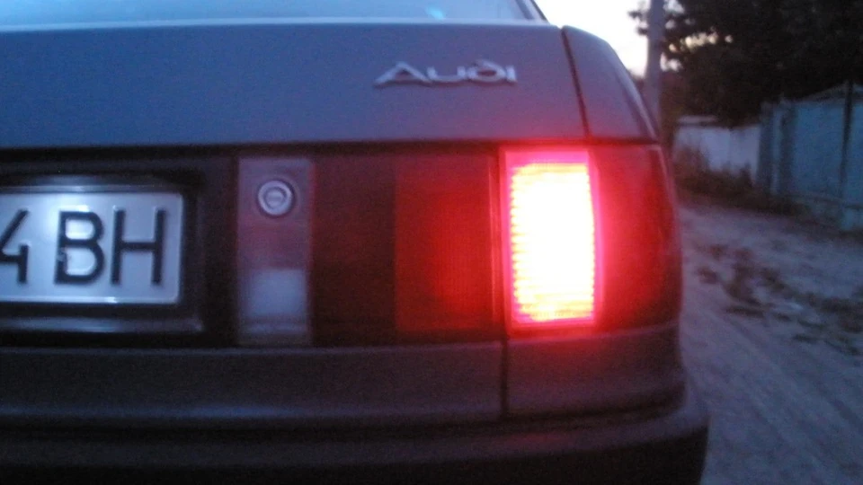 Audi 80 blue power 2