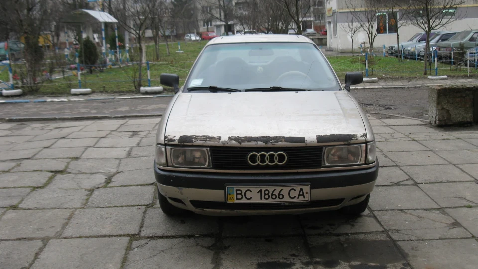 Audi 80 БОЧЕЧОК 4