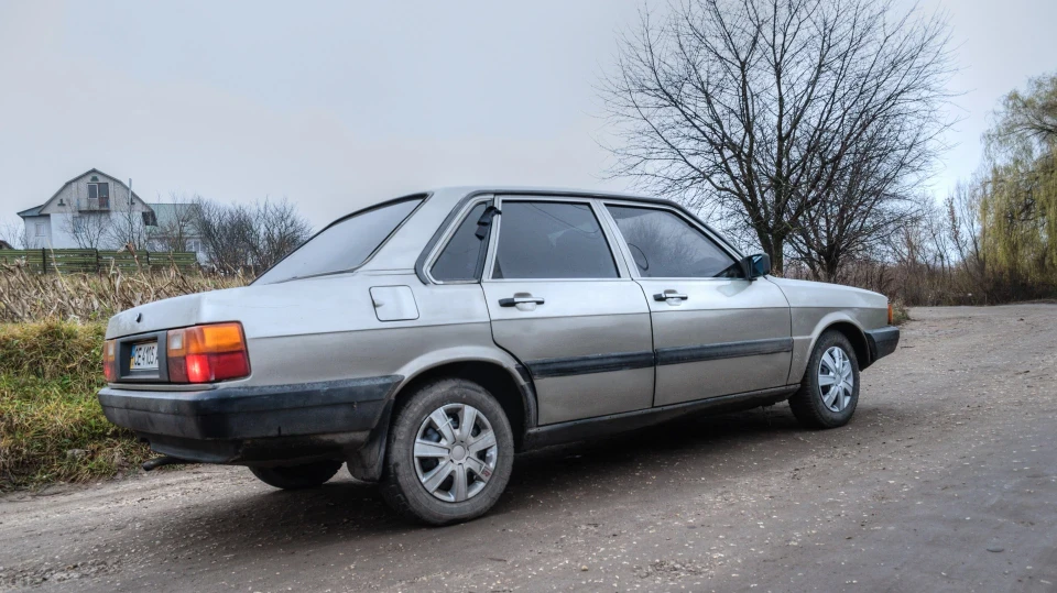 Audi 80 CD 1.6 карбюраторець 4