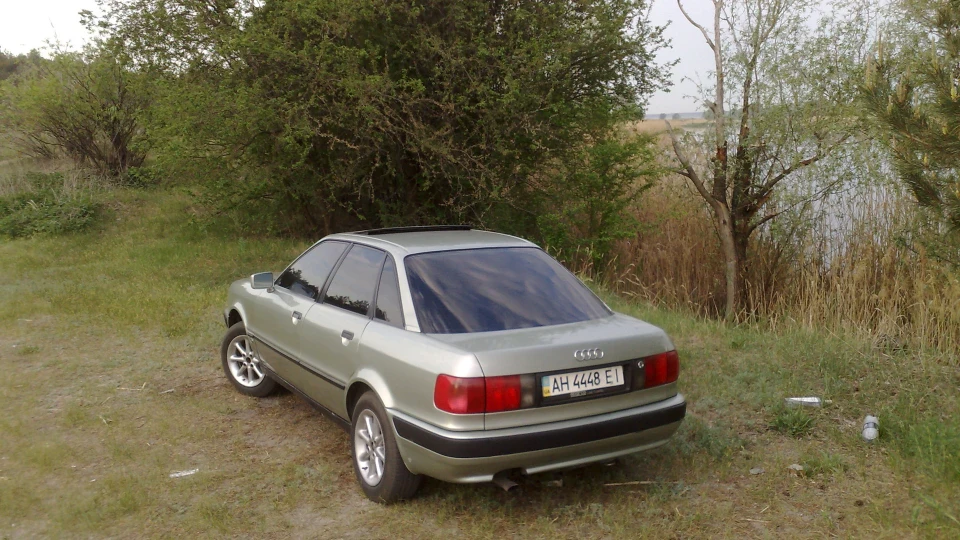 Audi 80 ЧерепаХ 4