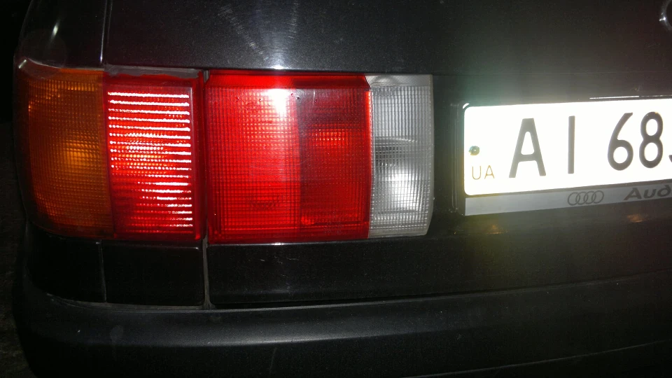 Audi 80 Чорна Бочка 3