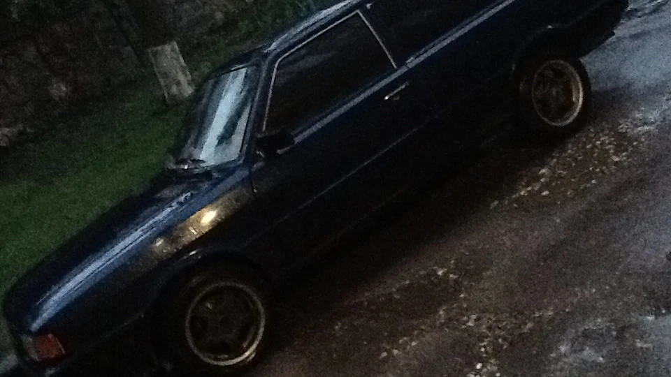 Audi 80 Coupe-sedan quattro 2