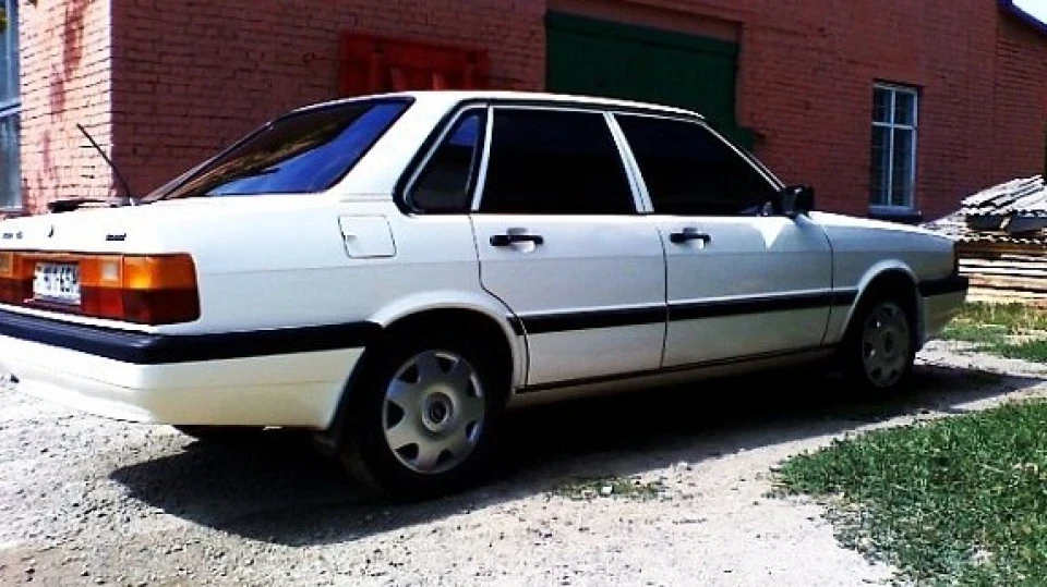 Audi 80 Deutsche Macht