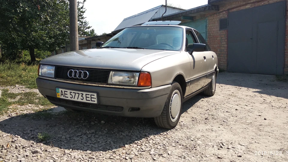 Audi 80 Двигун RU 2
