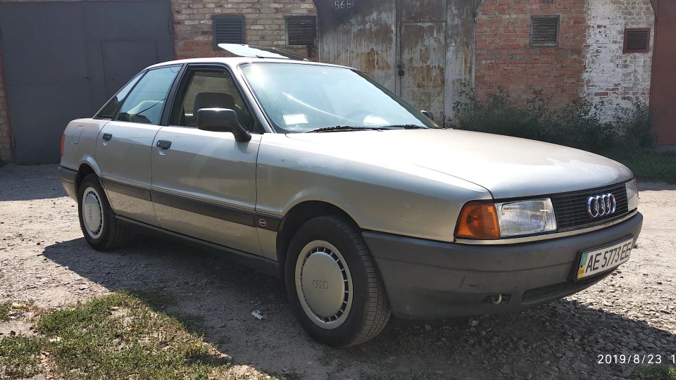 Audi 80 Двигун RU 3