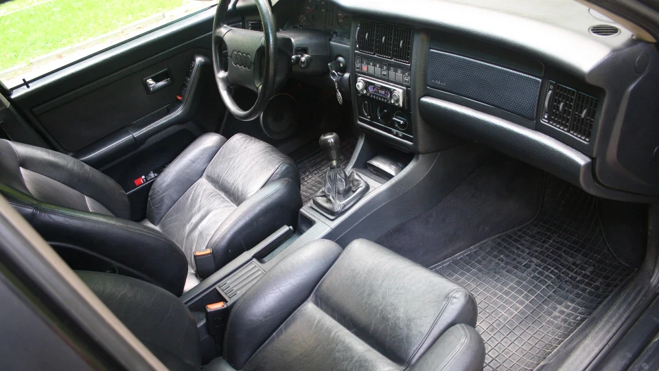 Audi 80 Emerald Pearl Metallic 2