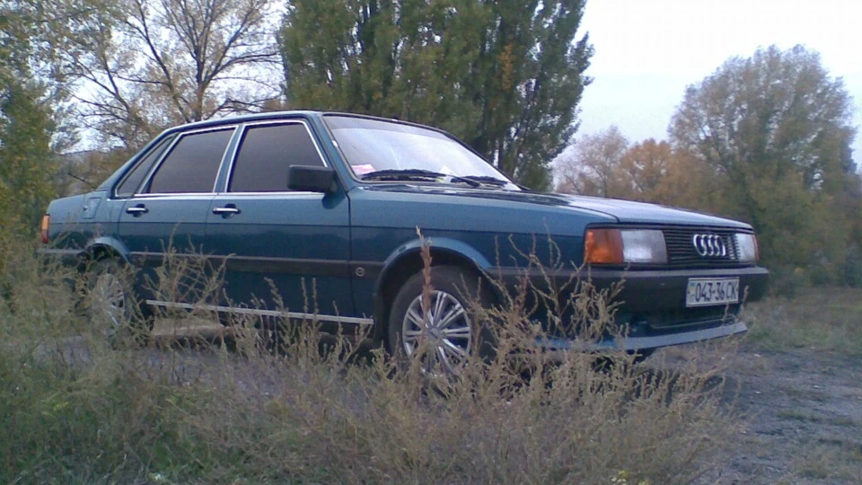 Audi 80 Gansta