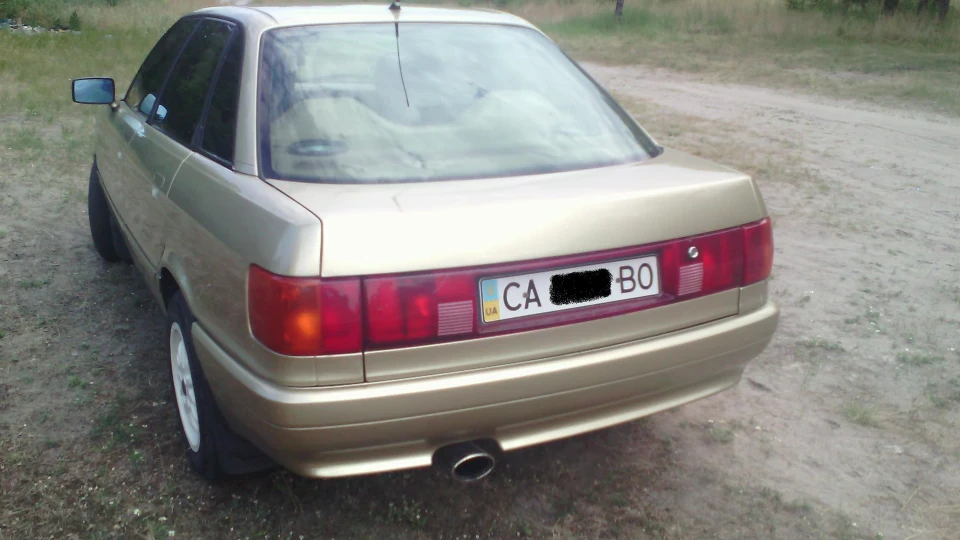 Audi 80 "Golden Barrel"