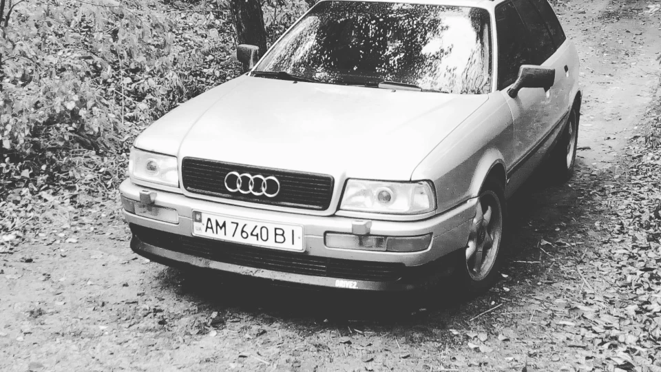 Audi 80 HITMAN