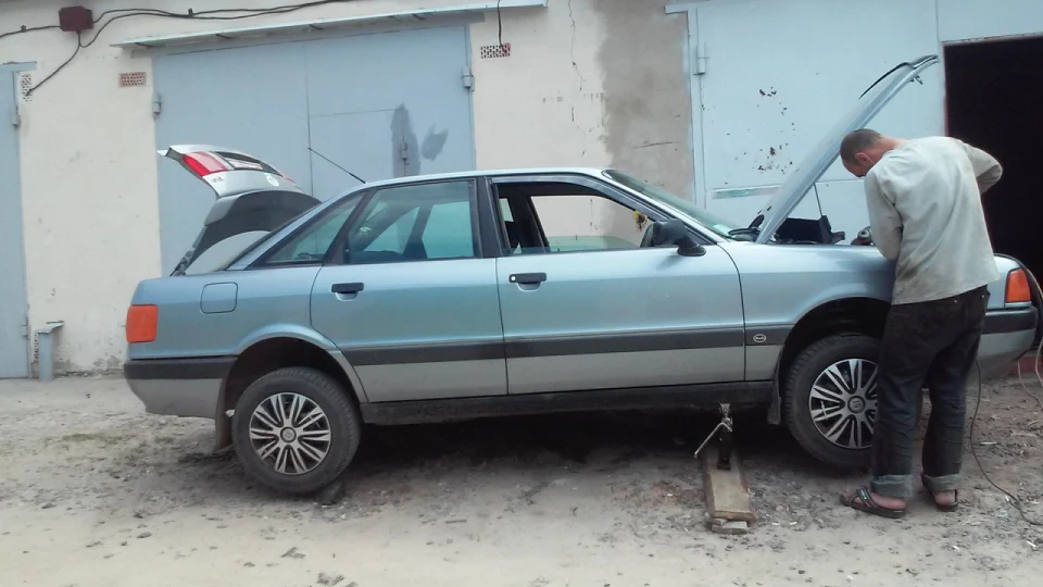 Audi 80 Карбюратор Тюнінг салону 3