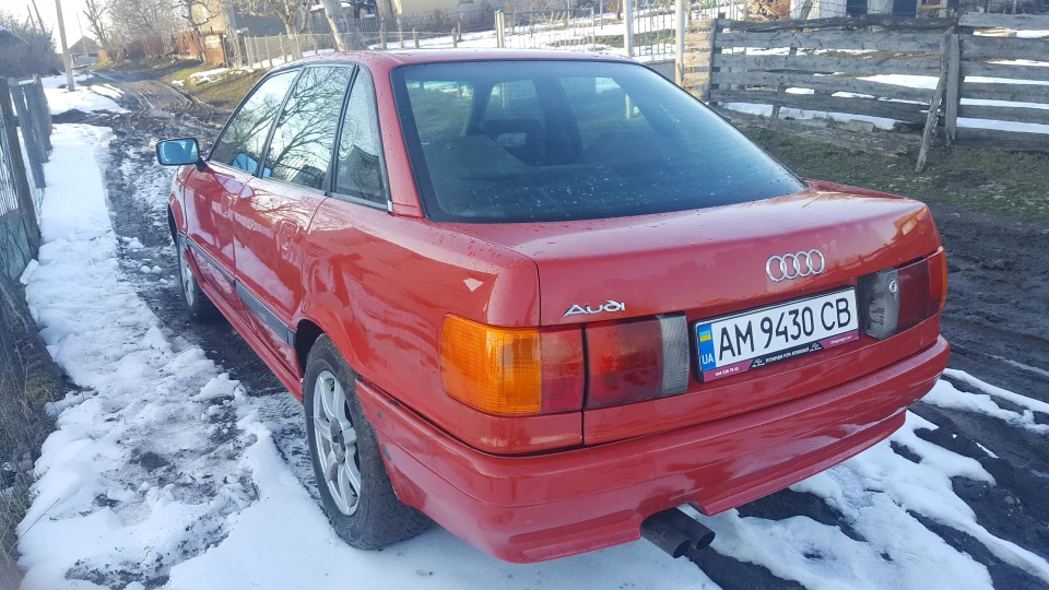 Audi 80 Красненька 5