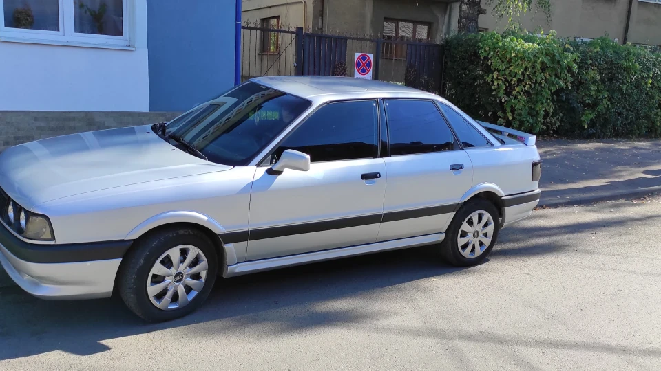 Audi 80 Luxury project 2