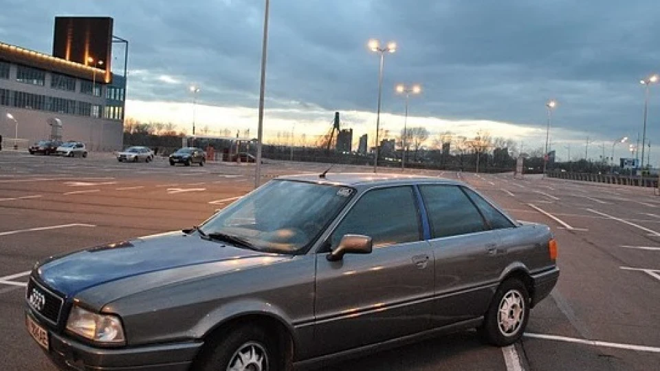 Audi 80 НедоКВаКу 2